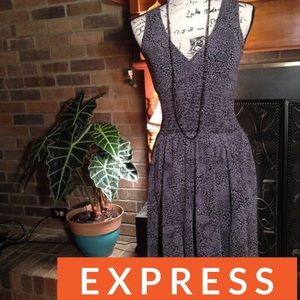 🍁Pop up Sale🍁EXPRESS Sexy Dress